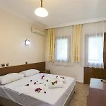 Anil Hotel 3*
